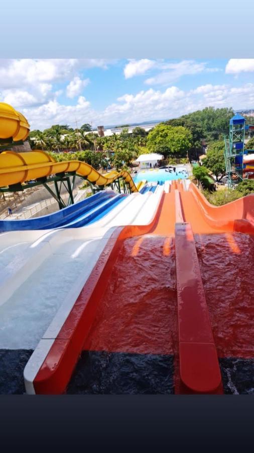 Piazza Diroma Acqua Park, Requinte E Diversao كلدس نوفاس المظهر الخارجي الصورة